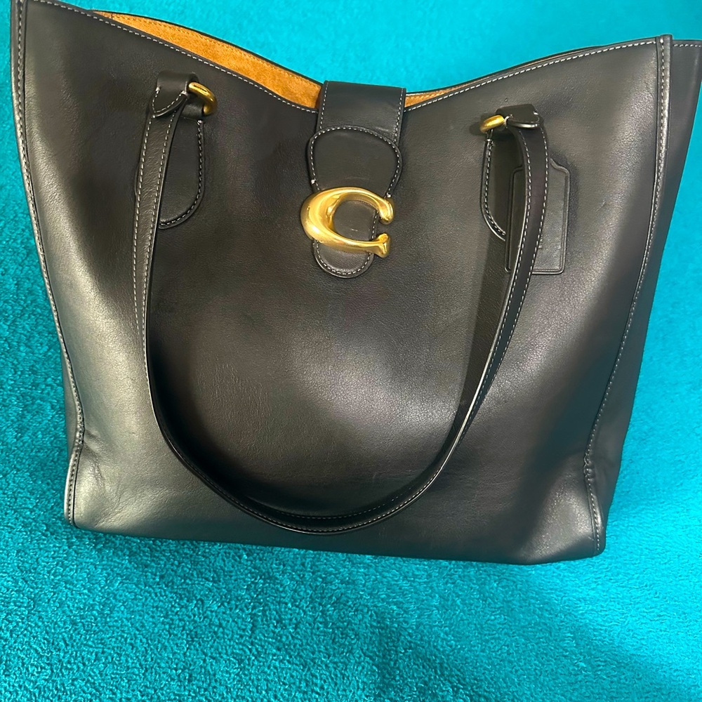 Coach tote
